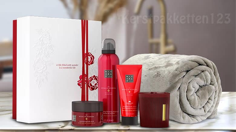 Rituals verwenpakket met shower foam, bodycrème, bodyscrub, geurkaars en luxe fleece plaid in chateau grey.