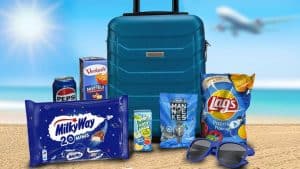 Blauwe underseater trolley zomerpakket met zonnebril en snacks