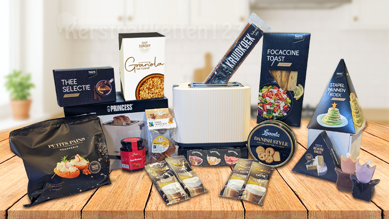 Luxe kerstontbijtpakket met broodrooster, ontbijtproducten en kaarsen