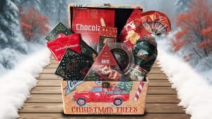 Exclusief kerstpakket in houten kistje met Rudolph van Veen producten en 3D chocolade rendier