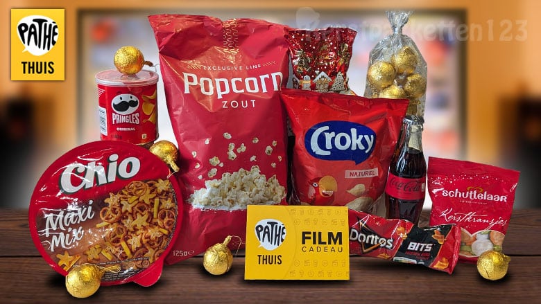 Pathé Thuisbioscoop knus bankhangen kerstpakket met snacks, cola en filmcadeaubon