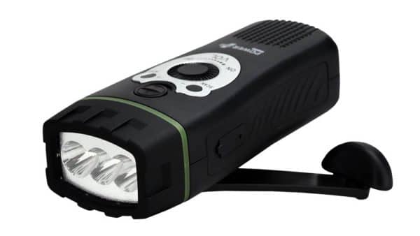 Wolf noodradio Powerplus met LED zaklamp, dynamo en FM scan radio