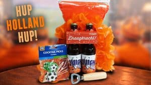 WK voetbal juichpakket oranje met bier, party flag en voetbal accessoires