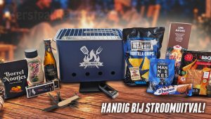Nuttig Noodpakket: een handig kerstpakket bij stroomuitval met HAPPZ BBQ, powerbank, solar zaklamp, multitool en lekkers. Origineel én praktisch.